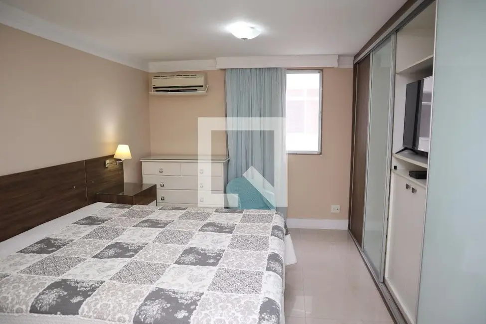 Apartamento com 4 quartos à venda, 184m2 em Rio De Janeiro - RJ - imagem 8 Foto 8 de Apartamento com 4 quartos à venda, 184m2 em Rio De Janeiro - RJ