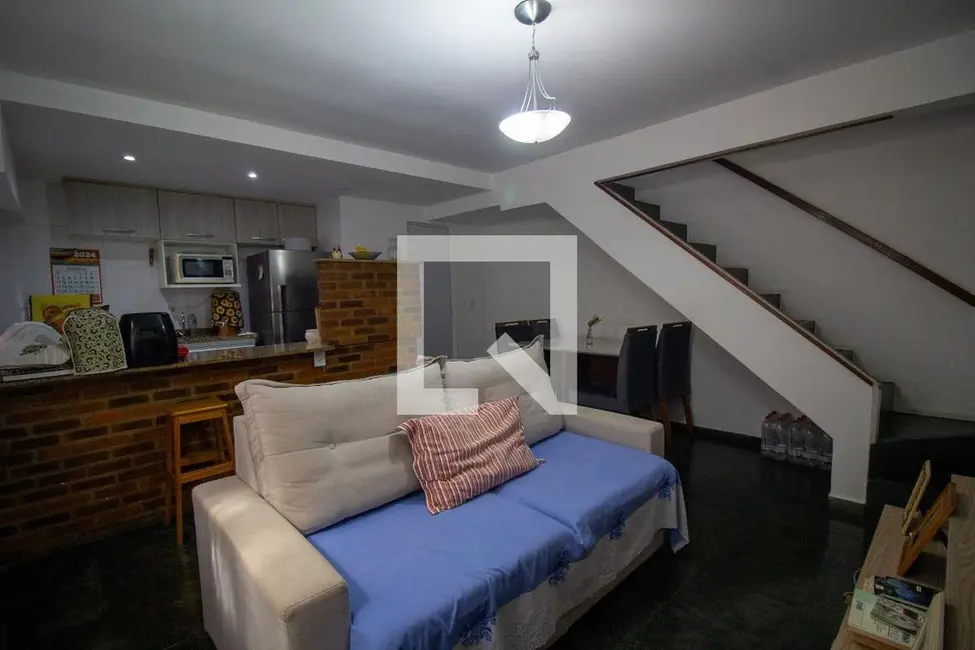 Casa com 2 quartos à venda, 55m2 em Rio De Janeiro - RJ - imagem 1 Foto 1 de Casa com 2 quartos à venda, 55m2 em Rio De Janeiro - RJ