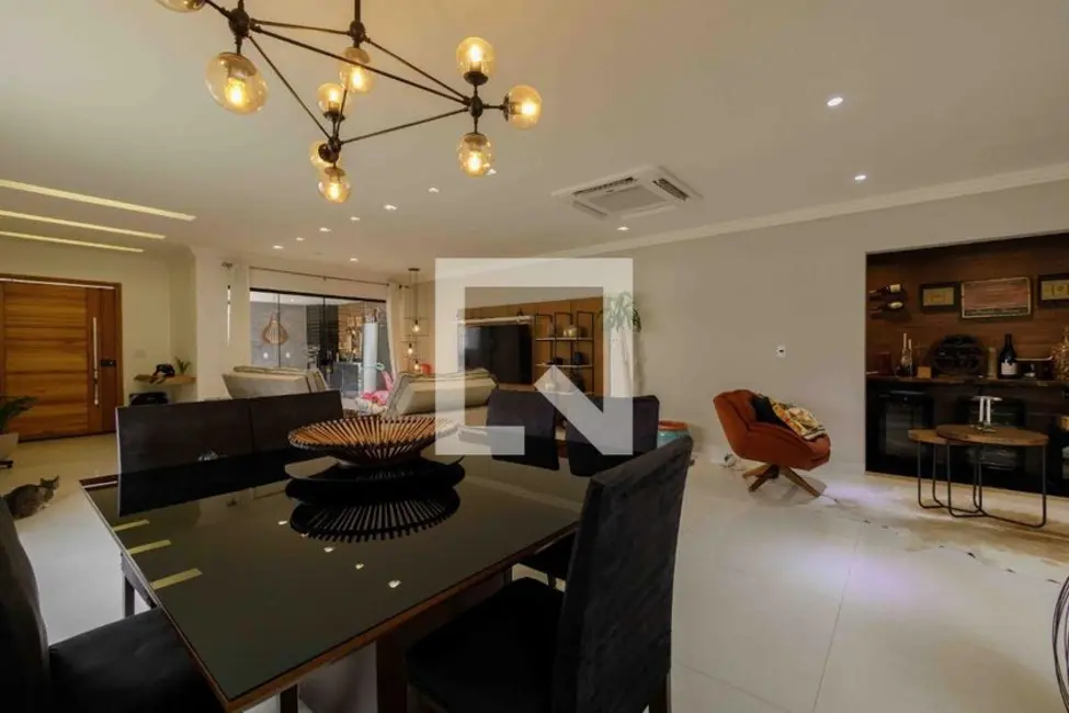 Foto 2 de Casa de Condomínio com 4 quartos à venda, 600m2 em Rio De Janeiro - RJ