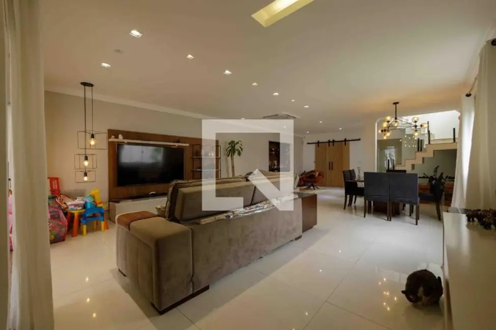 Foto 1 de Casa de Condomínio com 4 quartos à venda, 600m2 em Rio De Janeiro - RJ