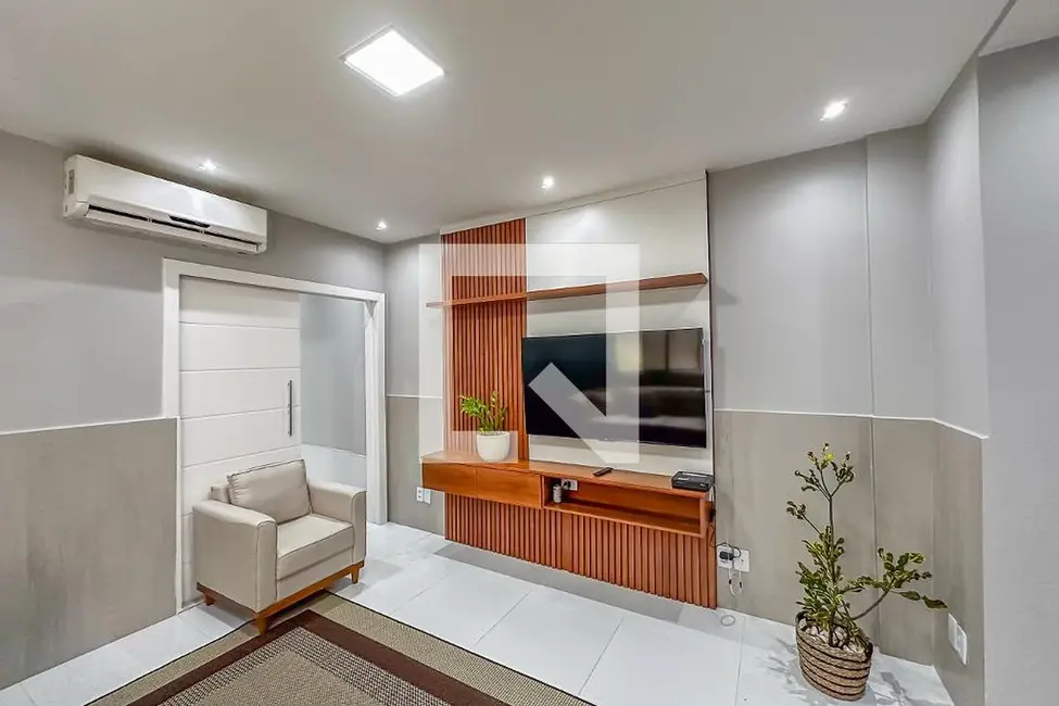 Apartamento com 1 quarto à venda, 67m2 em Botafogo, Rio De Janeiro - RJ - imagem 2 Foto 2 de Apartamento com 1 quarto à venda, 67m2 em Botafogo, Rio De Janeiro - RJ
