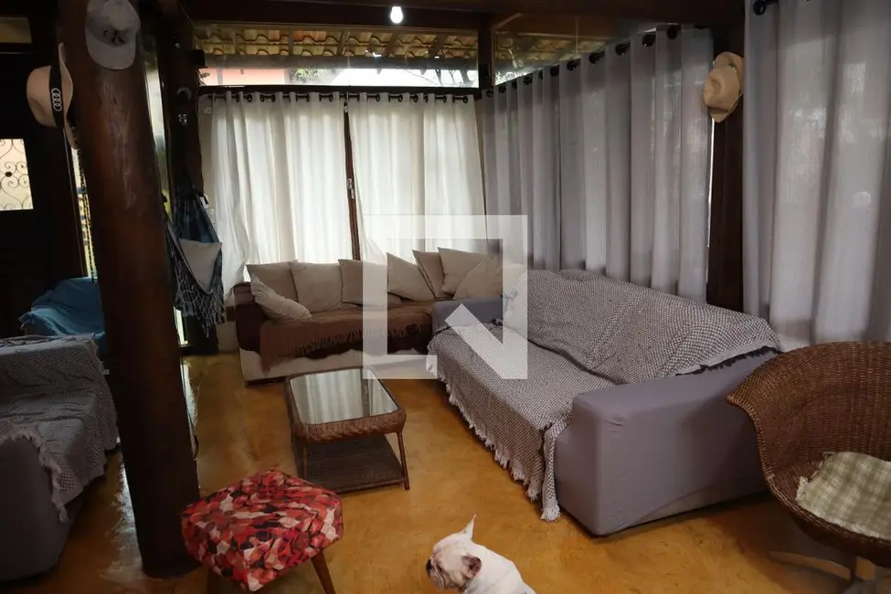 Foto 3 de Casa com 3 quartos à venda, 500m2 em Rio De Janeiro - RJ