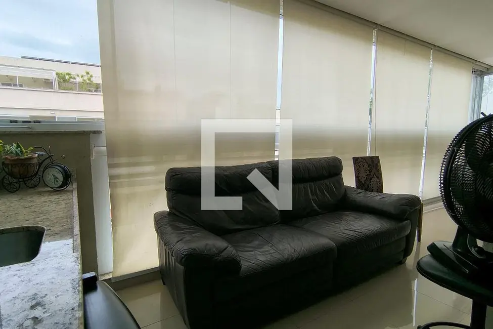 Apartamento com 3 quartos à venda, 172m2 em Rio De Janeiro - RJ - imagem 5 Foto 5 de Apartamento com 3 quartos à venda, 172m2 em Rio De Janeiro - RJ