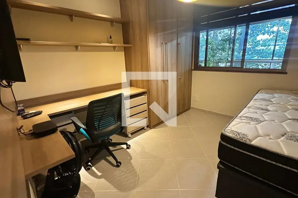 Apartamento com 3 quartos à venda, 109m2 em Rio De Janeiro - RJ - imagem 9 Foto 9 de Apartamento com 3 quartos à venda, 109m2 em Rio De Janeiro - RJ