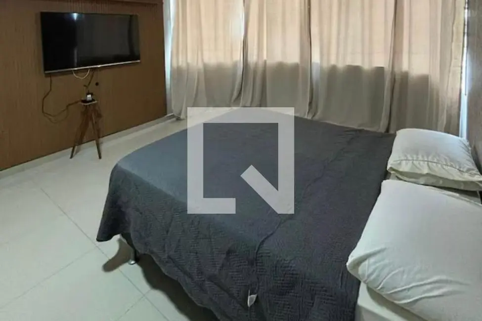 Kitnet com 4 quartos à venda, 128m2 em Rio De Janeiro - RJ - imagem 9 Foto 9 de Kitnet com 4 quartos à venda, 128m2 em Rio De Janeiro - RJ