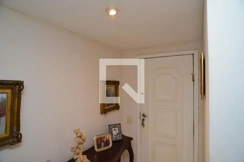 Foto 3 de Apartamento com 2 quartos à venda, 67m2 em Barra da Tijuca, Rio De Janeiro - RJ
