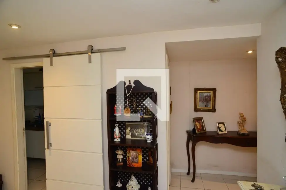 Foto 2 de Apartamento com 2 quartos à venda, 67m2 em Barra da Tijuca, Rio De Janeiro - RJ