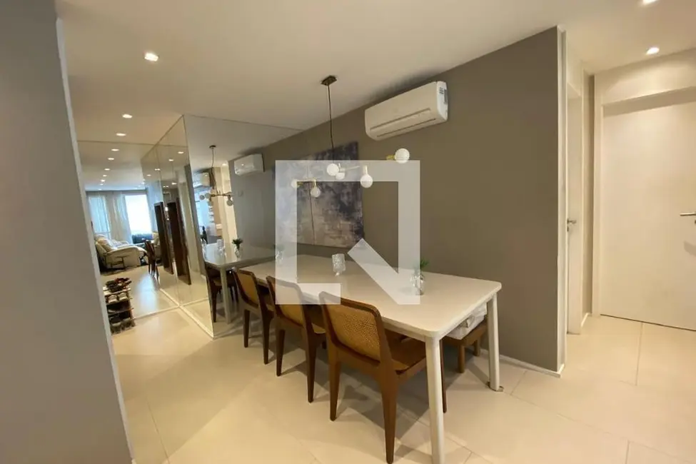 Apartamento com 2 quartos à venda, 81m2 em Botafogo, Rio De Janeiro - RJ - imagem 3 Foto 3 de Apartamento com 2 quartos à venda, 81m2 em Botafogo, Rio De Janeiro - RJ
