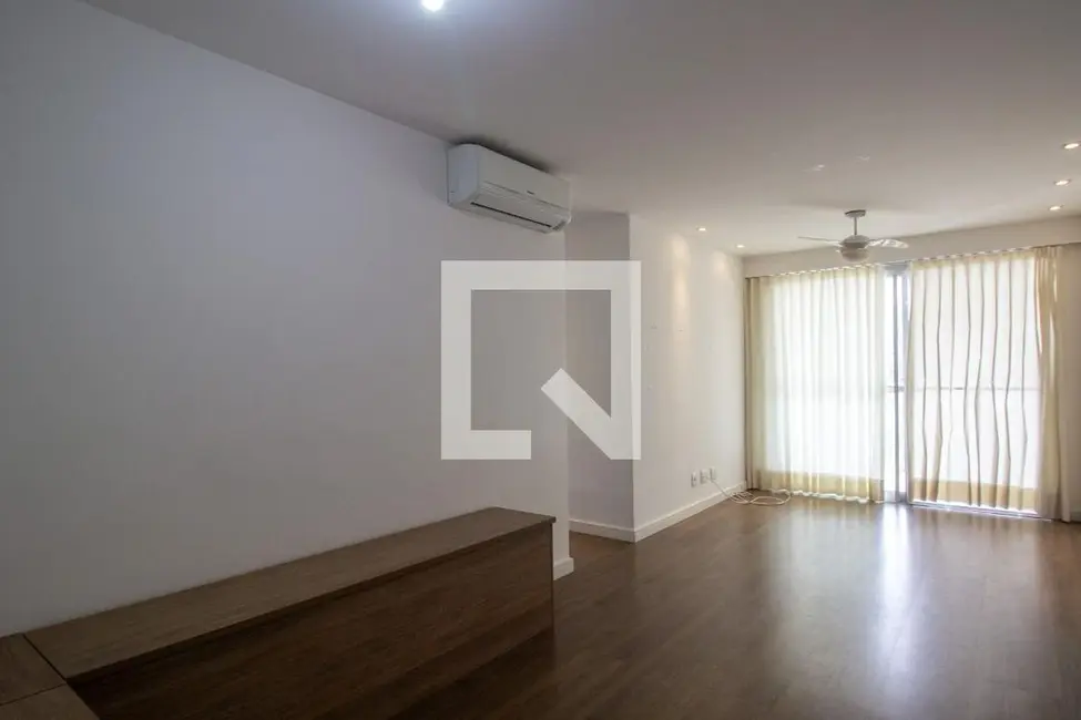Foto 2 de Apartamento com 3 quartos à venda, 90m2 em Rio De Janeiro - RJ