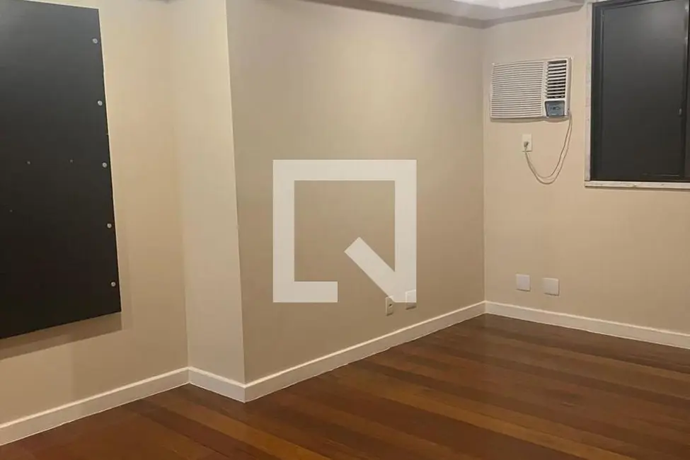 Apartamento com 3 quartos à venda, 194m2 em Rio De Janeiro - RJ - imagem 3 Foto 3 de Apartamento com 3 quartos à venda, 194m2 em Rio De Janeiro - RJ