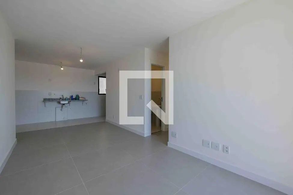 Foto 4 de Apartamento com 3 quartos à venda, 75m2 em Rio De Janeiro - RJ