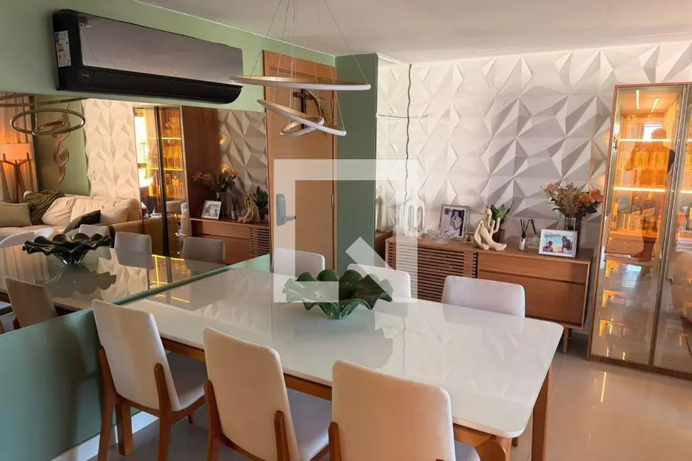 Foto 2 de Apartamento com 4 quartos à venda, 120m2 em Rio De Janeiro - RJ