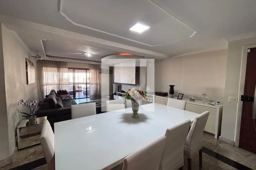Apartamento com 5 quartos à venda, 217m2 em Rio De Janeiro - RJ - imagem 7 Foto 7 de Apartamento com 5 quartos à venda, 217m2 em Rio De Janeiro - RJ
