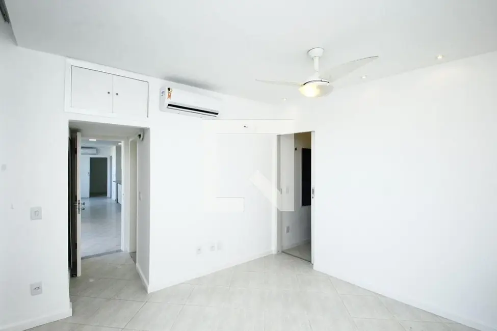 Apartamento com 2 quartos à venda, 150m2 em Botafogo, Rio De Janeiro - RJ - imagem 8 Foto 8 de Apartamento com 2 quartos à venda, 150m2 em Botafogo, Rio De Janeiro - RJ
