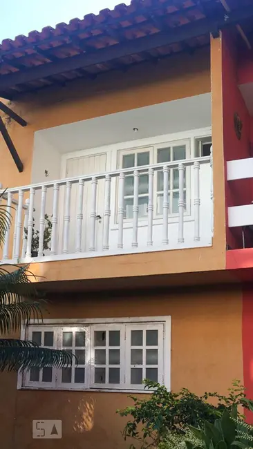 Casa de Condomínio com 3 quartos à venda, 220m2 em Rio De Janeiro - RJ - imagem 2 Foto 2 de Casa de Condomínio com 3 quartos à venda, 220m2 em Rio De Janeiro - RJ