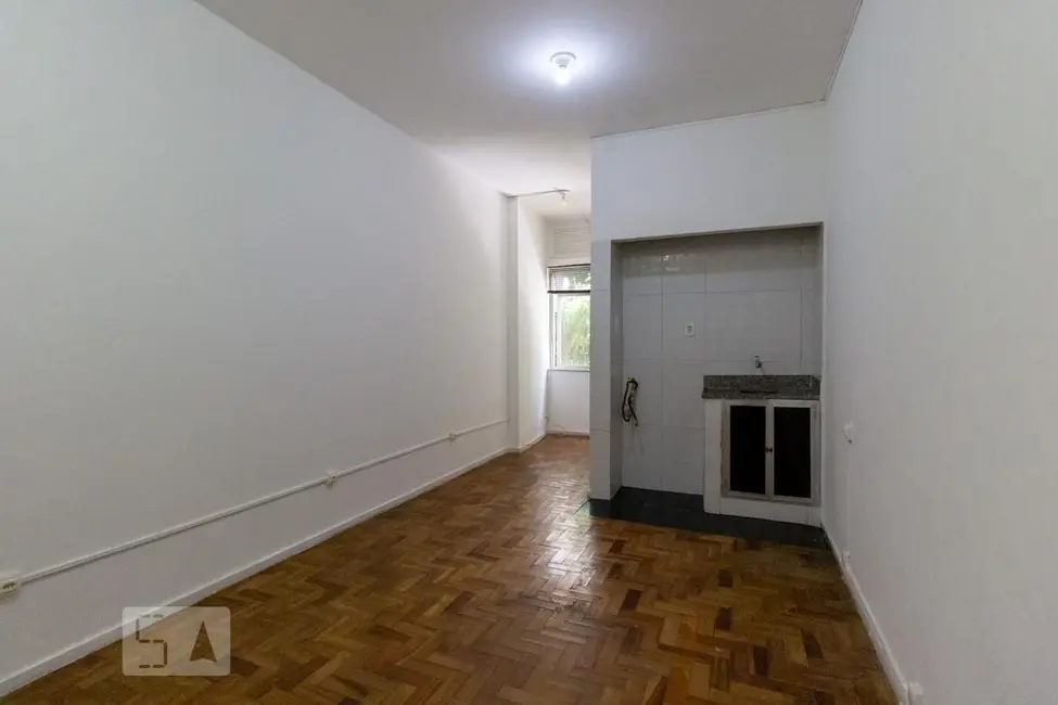 Kitnet com 1 quarto à venda, 22m2 em Botafogo, Rio De Janeiro - RJ - imagem 2 Foto 2 de Kitnet com 1 quarto à venda, 22m2 em Botafogo, Rio De Janeiro - RJ