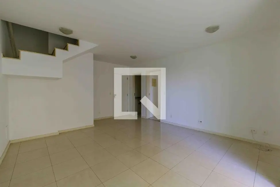Foto 3 de Apartamento com 2 quartos à venda, 94m2 em Rio De Janeiro - RJ
