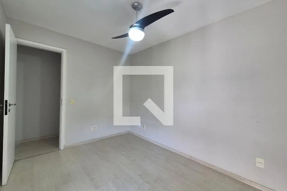 Apartamento com 4 quartos à venda, 207m2 em Rio De Janeiro - RJ - imagem 8 Foto 8 de Apartamento com 4 quartos à venda, 207m2 em Rio De Janeiro - RJ