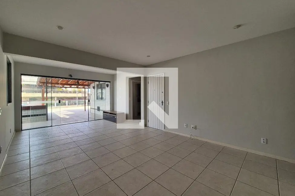 Apartamento com 4 quartos à venda, 207m2 em Rio De Janeiro - RJ - imagem 2 Foto 2 de Apartamento com 4 quartos à venda, 207m2 em Rio De Janeiro - RJ