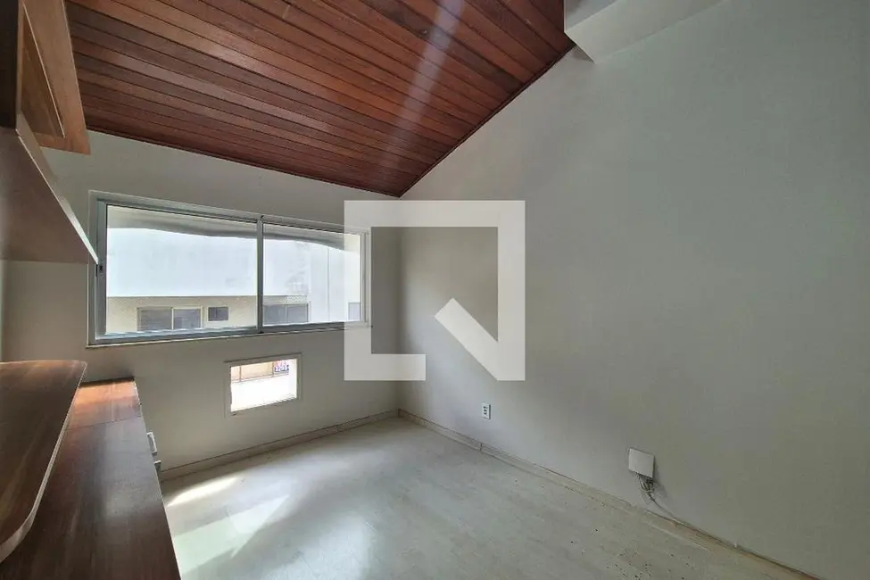 Apartamento com 4 quartos à venda, 207m2 em Rio De Janeiro - RJ - imagem 9 Foto 9 de Apartamento com 4 quartos à venda, 207m2 em Rio De Janeiro - RJ