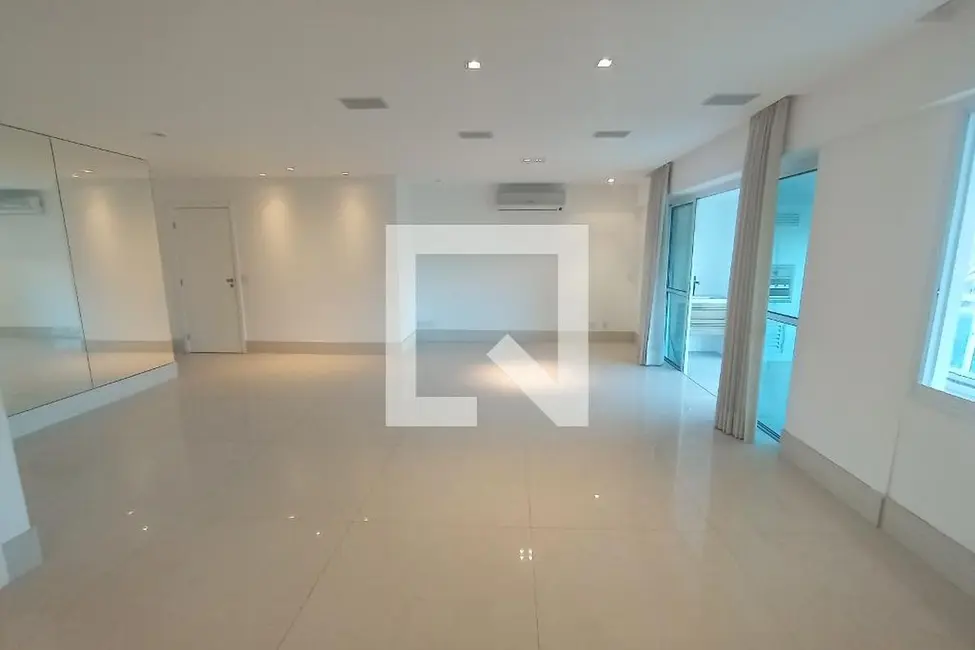 Casa com 3 quartos à venda, 158m2 em Barra da Tijuca, Rio De Janeiro - RJ - imagem 1 Foto 1 de Casa com 3 quartos à venda, 158m2 em Barra da Tijuca, Rio De Janeiro - RJ