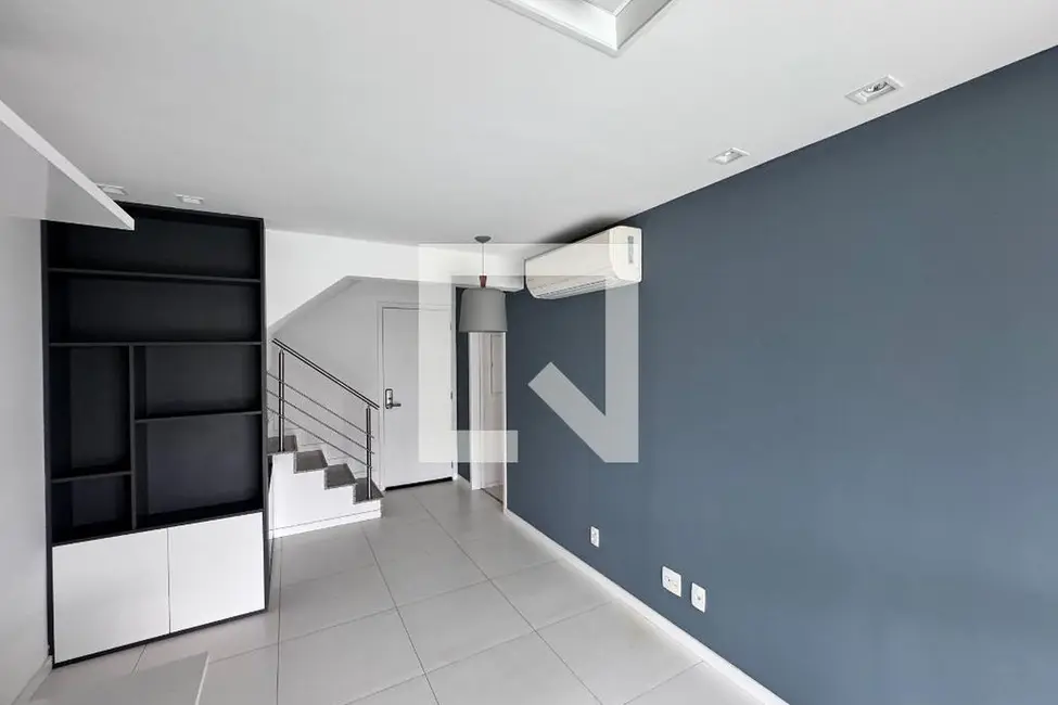 Apartamento com 3 quartos à venda, 148m2 em Rio De Janeiro - RJ - imagem 4 Foto 4 de Apartamento com 3 quartos à venda, 148m2 em Rio De Janeiro - RJ