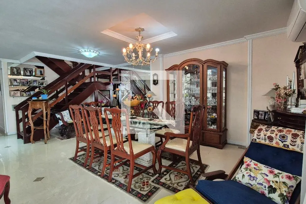 Foto 8 de Casa com 4 quartos à venda, 400m2 em Rio De Janeiro - RJ