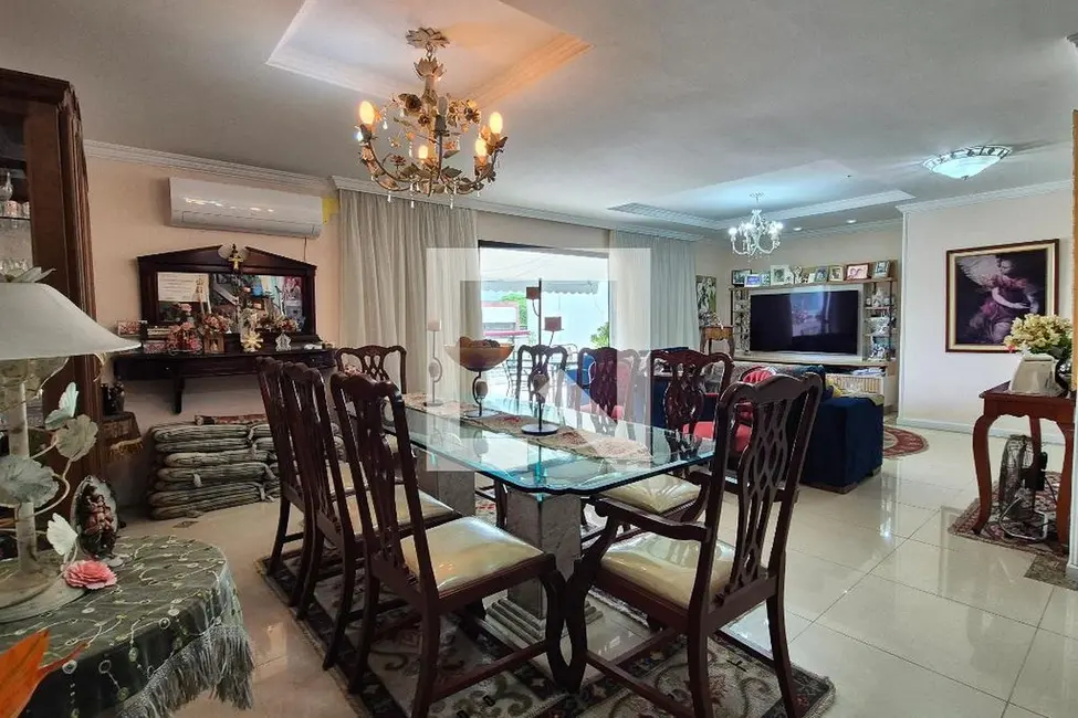 Foto 6 de Casa com 4 quartos à venda, 400m2 em Rio De Janeiro - RJ