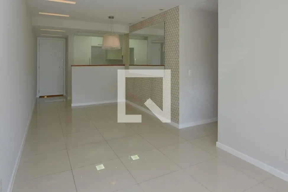 Apartamento com 3 quartos à venda, 80m2 em Rio De Janeiro - RJ - imagem 3 Foto 3 de Apartamento com 3 quartos à venda, 80m2 em Rio De Janeiro - RJ