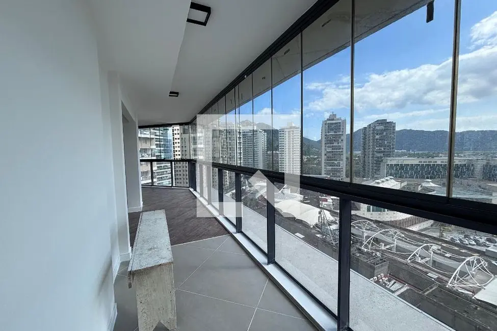 Apartamento com 2 quartos à venda, 99m2 em Rio De Janeiro - RJ - imagem 8 Foto 8 de Apartamento com 2 quartos à venda, 99m2 em Rio De Janeiro - RJ