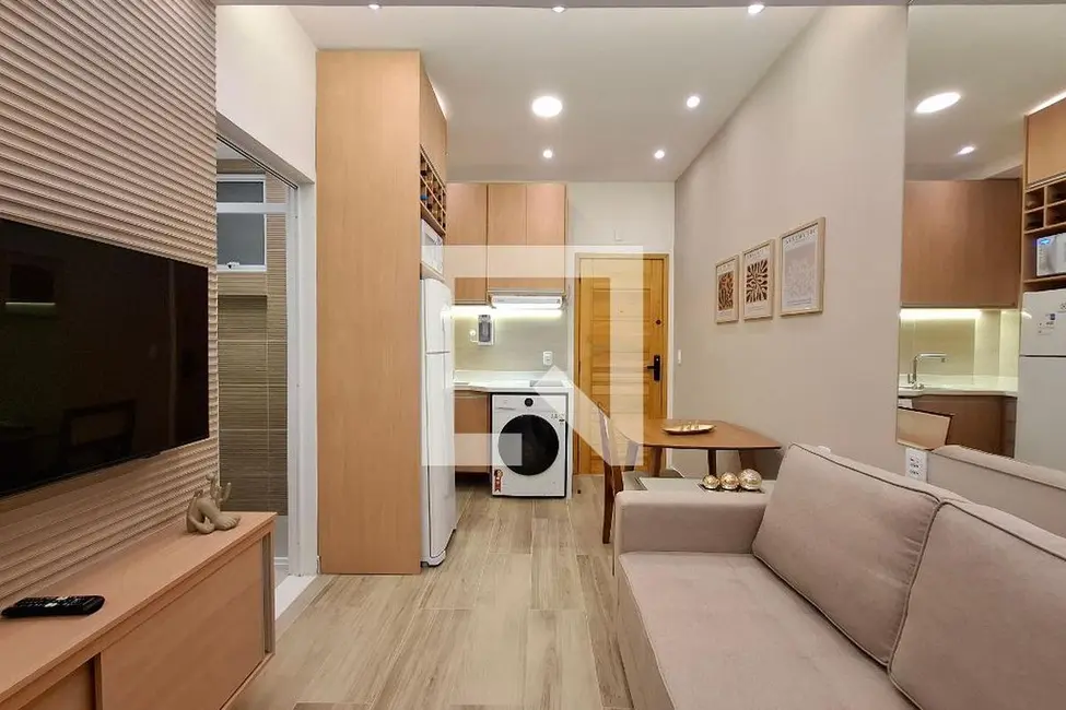 Apartamento com 1 quarto à venda, 28m2 em Botafogo, Rio De Janeiro - RJ - imagem 3 Foto 3 de Apartamento com 1 quarto à venda, 28m2 em Botafogo, Rio De Janeiro - RJ