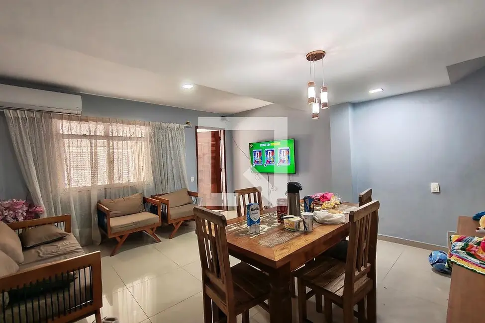 Casa com 4 quartos à venda, 200m2 em Rio De Janeiro - RJ - imagem 3 Foto 3 de Casa com 4 quartos à venda, 200m2 em Rio De Janeiro - RJ