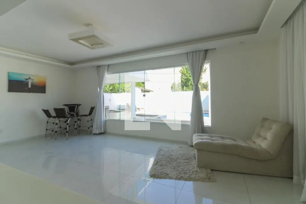 Foto 3 de Casa com 5 quartos à venda, 490m2 em Rio De Janeiro - RJ