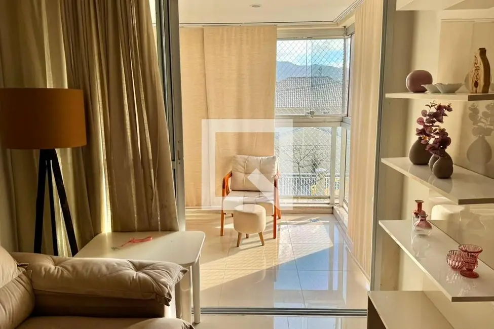 Apartamento com 4 quartos à venda, 137m2 em Rio De Janeiro - RJ - imagem 1 Foto 1 de Apartamento com 4 quartos à venda, 137m2 em Rio De Janeiro - RJ