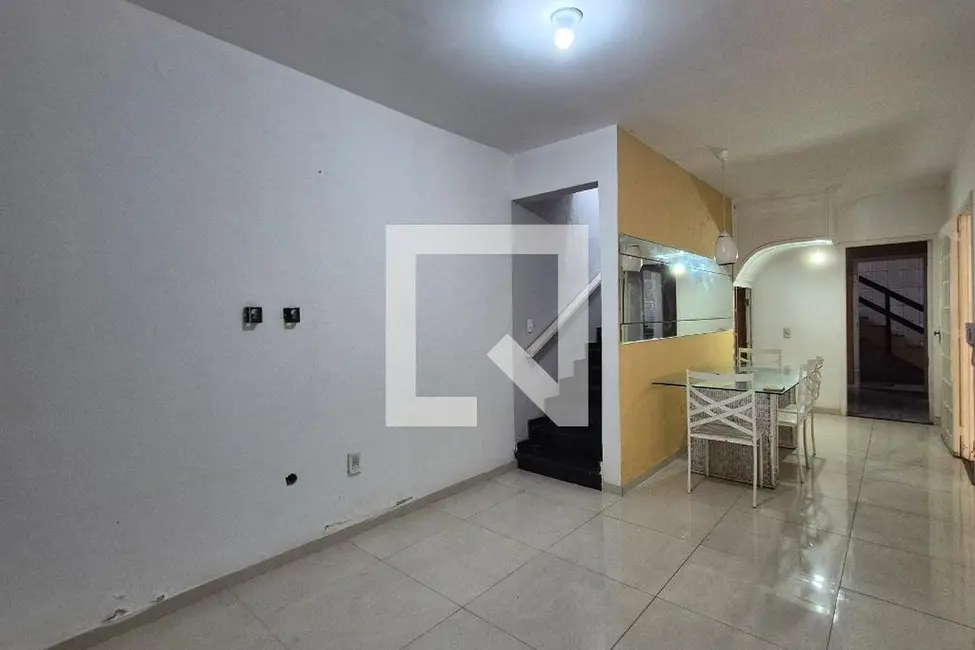 Foto 3 de Casa com 3 quartos à venda, 180m2 em Rio De Janeiro - RJ