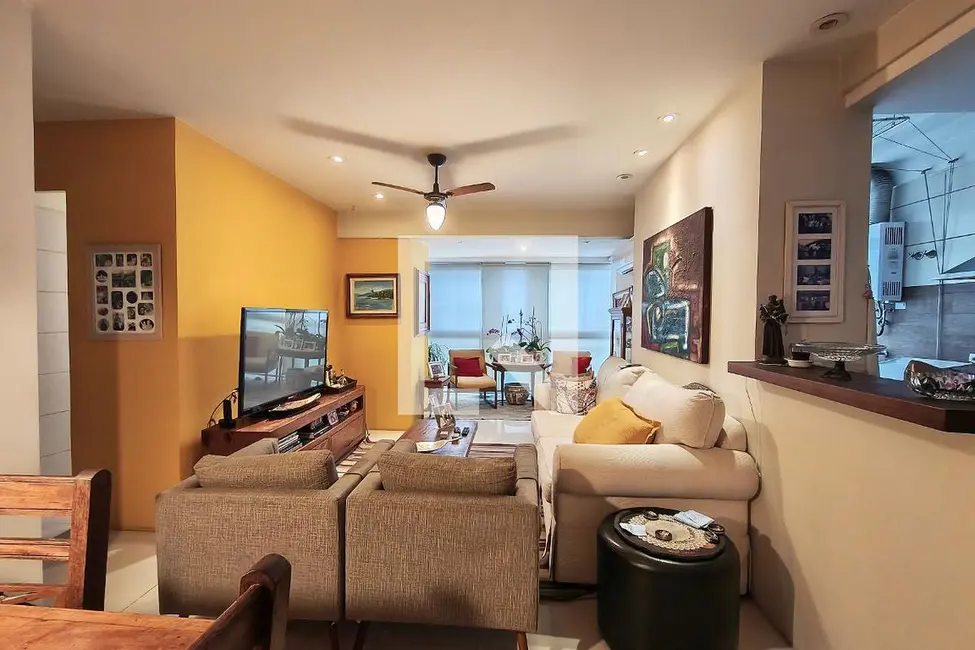 Apartamento com 2 quartos à venda, 70m2 em Rio De Janeiro - RJ - imagem 2 Foto 2 de Apartamento com 2 quartos à venda, 70m2 em Rio De Janeiro - RJ