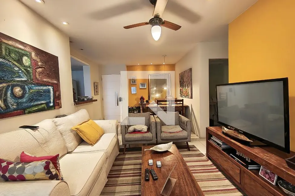 Apartamento com 2 quartos à venda, 70m2 em Rio De Janeiro - RJ - imagem 3 Foto 3 de Apartamento com 2 quartos à venda, 70m2 em Rio De Janeiro - RJ