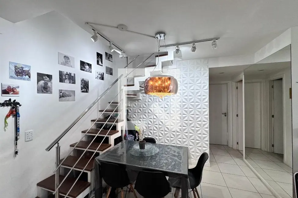 Apartamento com 3 quartos à venda, 138m2 em Rio De Janeiro - RJ - imagem 2 Foto 2 de Apartamento com 3 quartos à venda, 138m2 em Rio De Janeiro - RJ