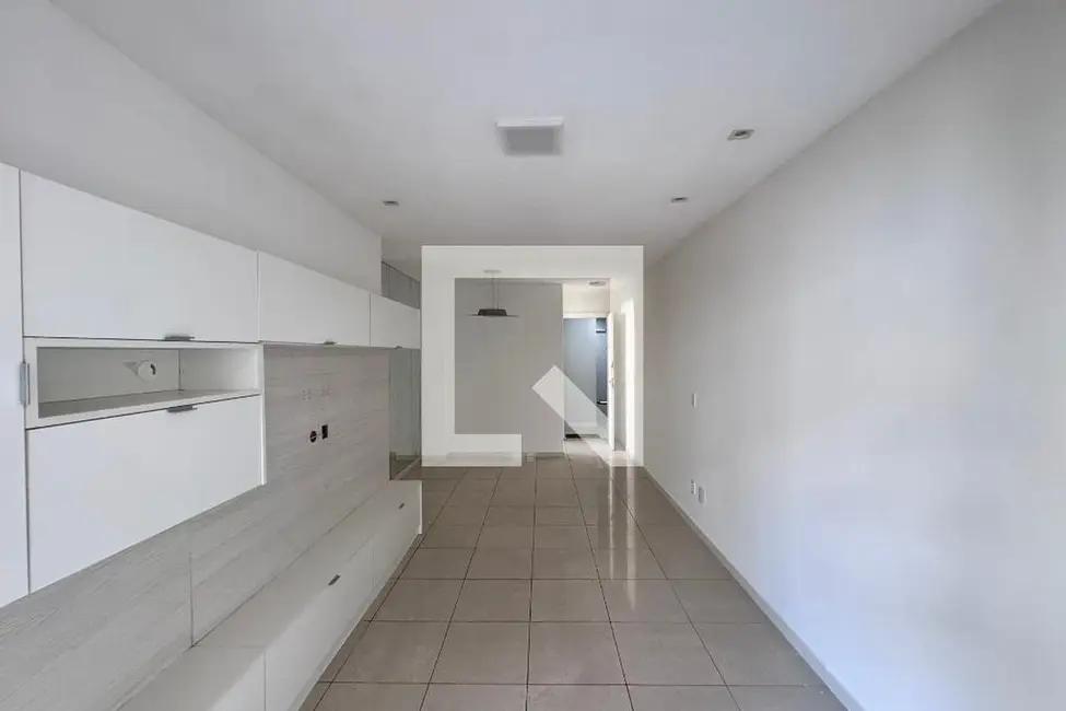 Apartamento com 3 quartos à venda, 95m2 em Rio De Janeiro - RJ - imagem 4 Foto 4 de Apartamento com 3 quartos à venda, 95m2 em Rio De Janeiro - RJ