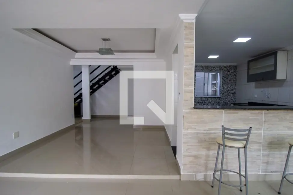 Casa de Condomínio com 3 quartos à venda, 180m2 em Rio De Janeiro - RJ - imagem 4 Foto 4 de Casa de Condomínio com 3 quartos à venda, 180m2 em Rio De Janeiro - RJ