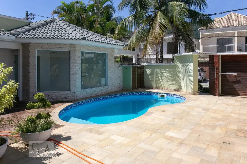 Casa de Condomínio com 5 quartos à venda, 540m2 em Rio De Janeiro - RJ - imagem 9 Foto 9 de Casa de Condomínio com 5 quartos à venda, 540m2 em Rio De Janeiro - RJ