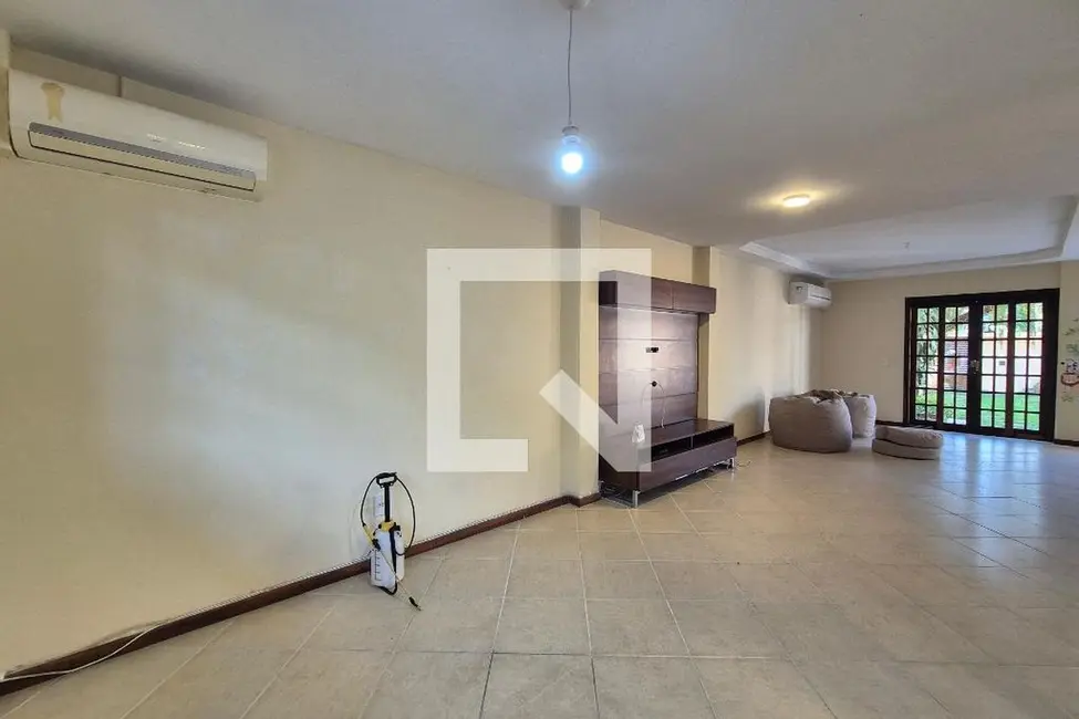 Foto 6 de Casa com 3 quartos à venda, 280m2 em Rio De Janeiro - RJ