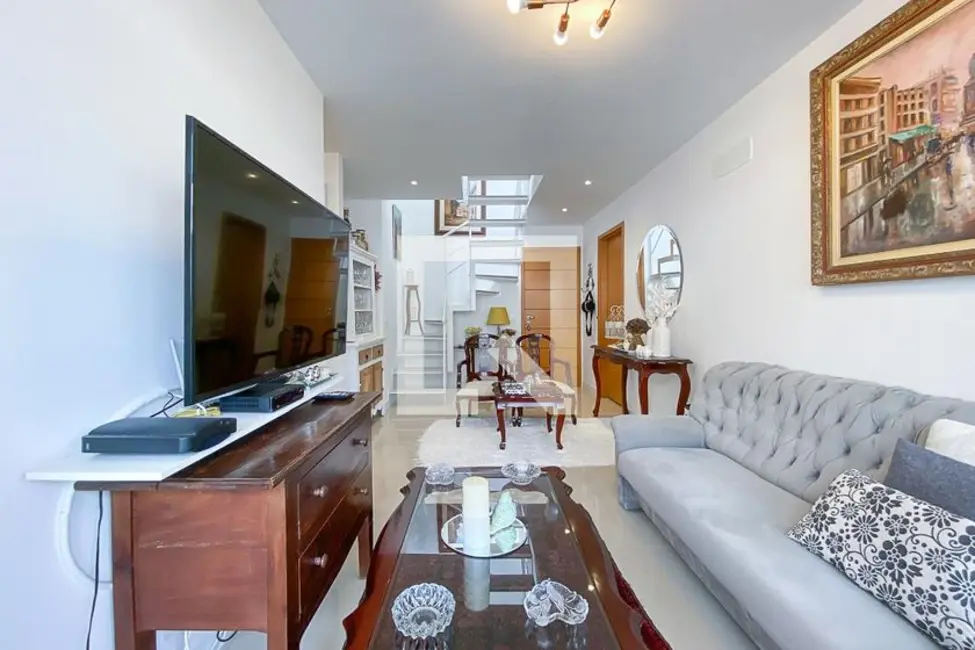 Apartamento com 3 quartos à venda, 143m2 em Rio De Janeiro - RJ - imagem 6 Foto 6 de Apartamento com 3 quartos à venda, 143m2 em Rio De Janeiro - RJ