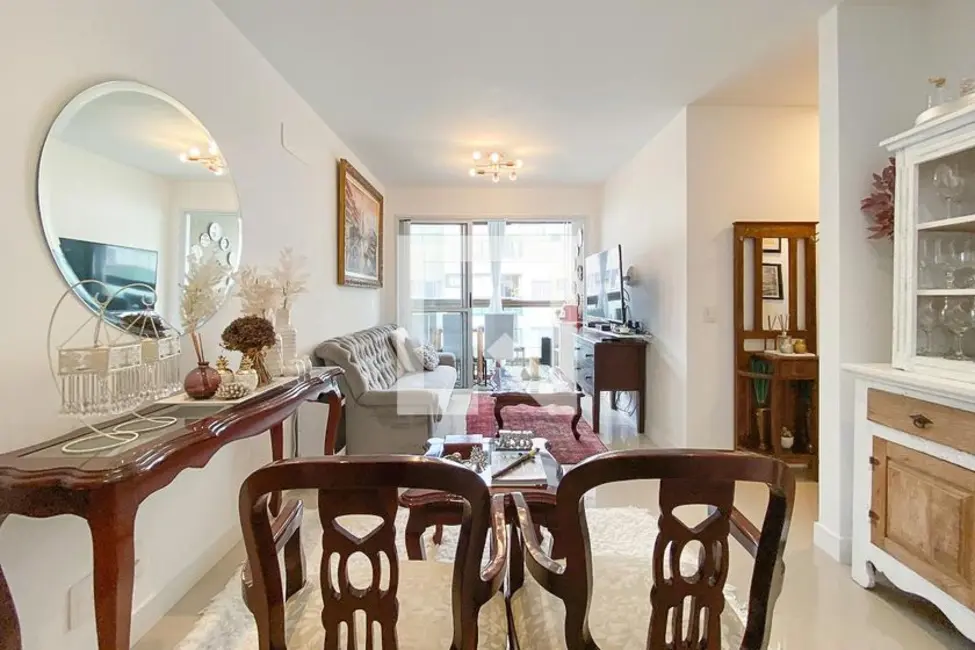 Apartamento com 3 quartos à venda, 143m2 em Rio De Janeiro - RJ - imagem 2 Foto 2 de Apartamento com 3 quartos à venda, 143m2 em Rio De Janeiro - RJ