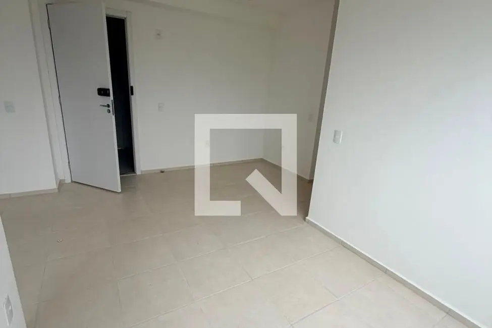 Apartamento com 2 quartos à venda, 47m2 em Rio De Janeiro - RJ - imagem 2 Foto 2 de Apartamento com 2 quartos à venda, 47m2 em Rio De Janeiro - RJ