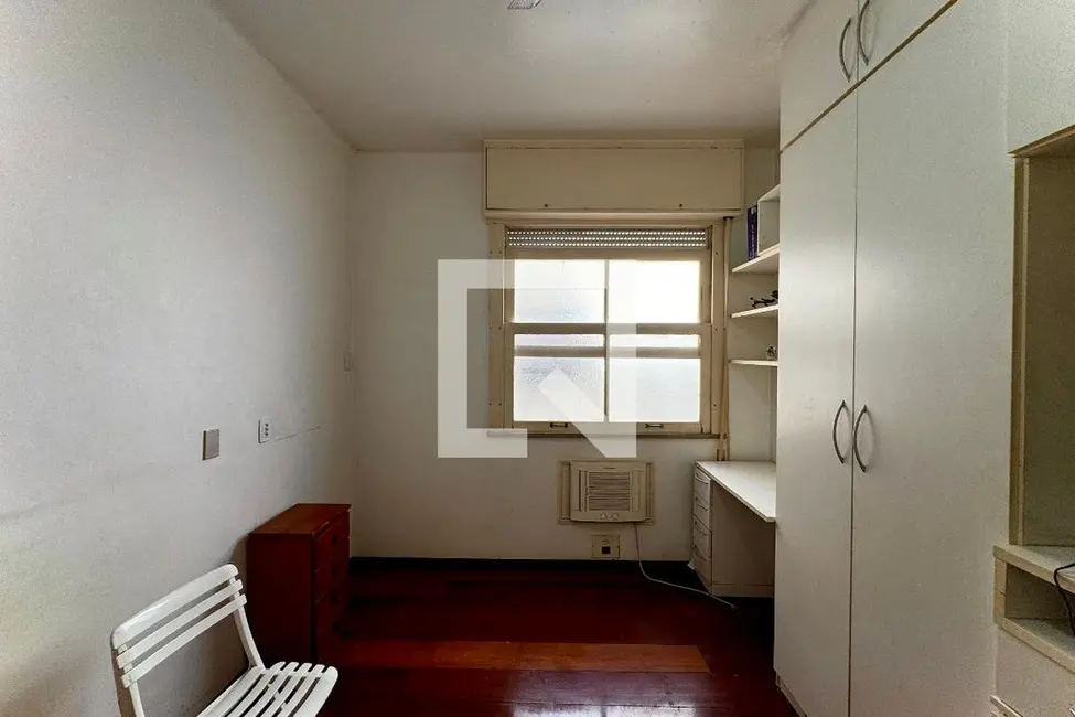 Apartamento com 3 quartos à venda, 115m2 em Laranjeiras, Rio De Janeiro - RJ - imagem 8 Foto 8 de Apartamento com 3 quartos à venda, 115m2 em Laranjeiras, Rio De Janeiro - RJ