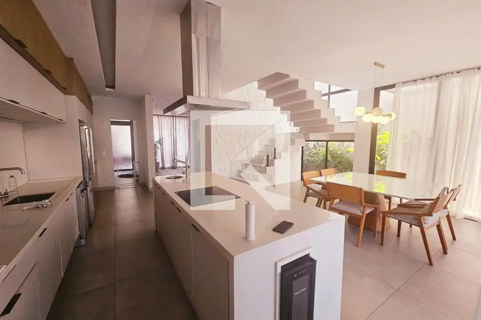 Foto 6 de Casa de Condomínio com 3 quartos à venda, 380m2 em Rio De Janeiro - RJ