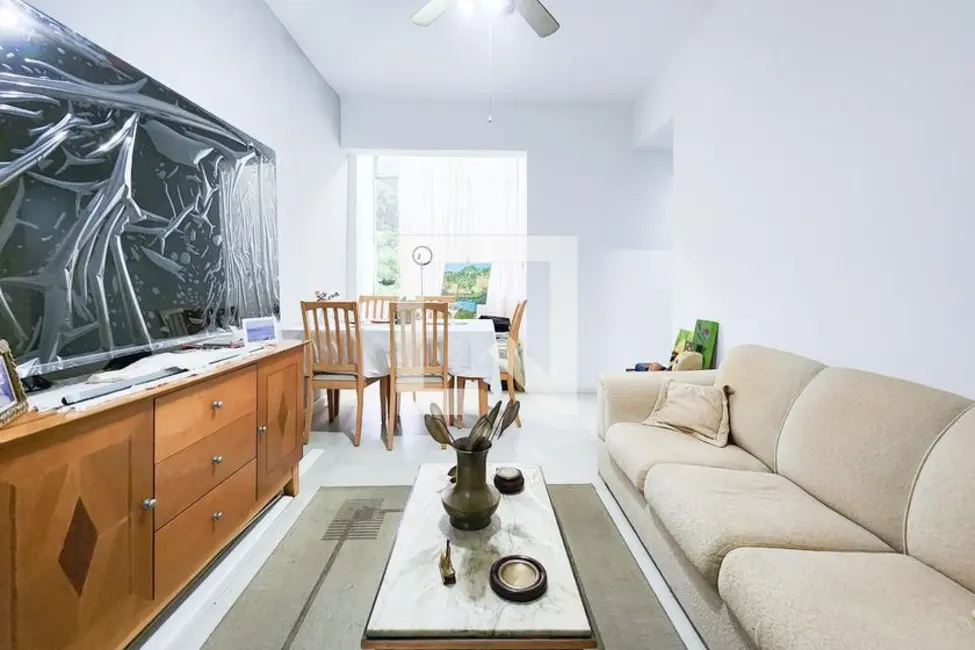 Apartamento com 3 quartos à venda, 90m2 em Laranjeiras, Rio De Janeiro - RJ - imagem 1 Foto 1 de Apartamento com 3 quartos à venda, 90m2 em Laranjeiras, Rio De Janeiro - RJ