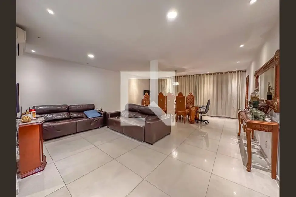 Casa com 3 quartos à venda, 810m2 em Botafogo, Rio De Janeiro - RJ - imagem 3 Foto 3 de Casa com 3 quartos à venda, 810m2 em Botafogo, Rio De Janeiro - RJ