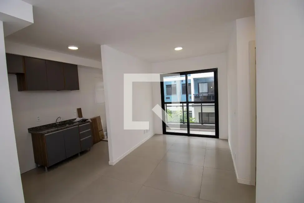 Foto 2 de Apartamento com 2 quartos à venda, 50m2 em Rio De Janeiro - RJ